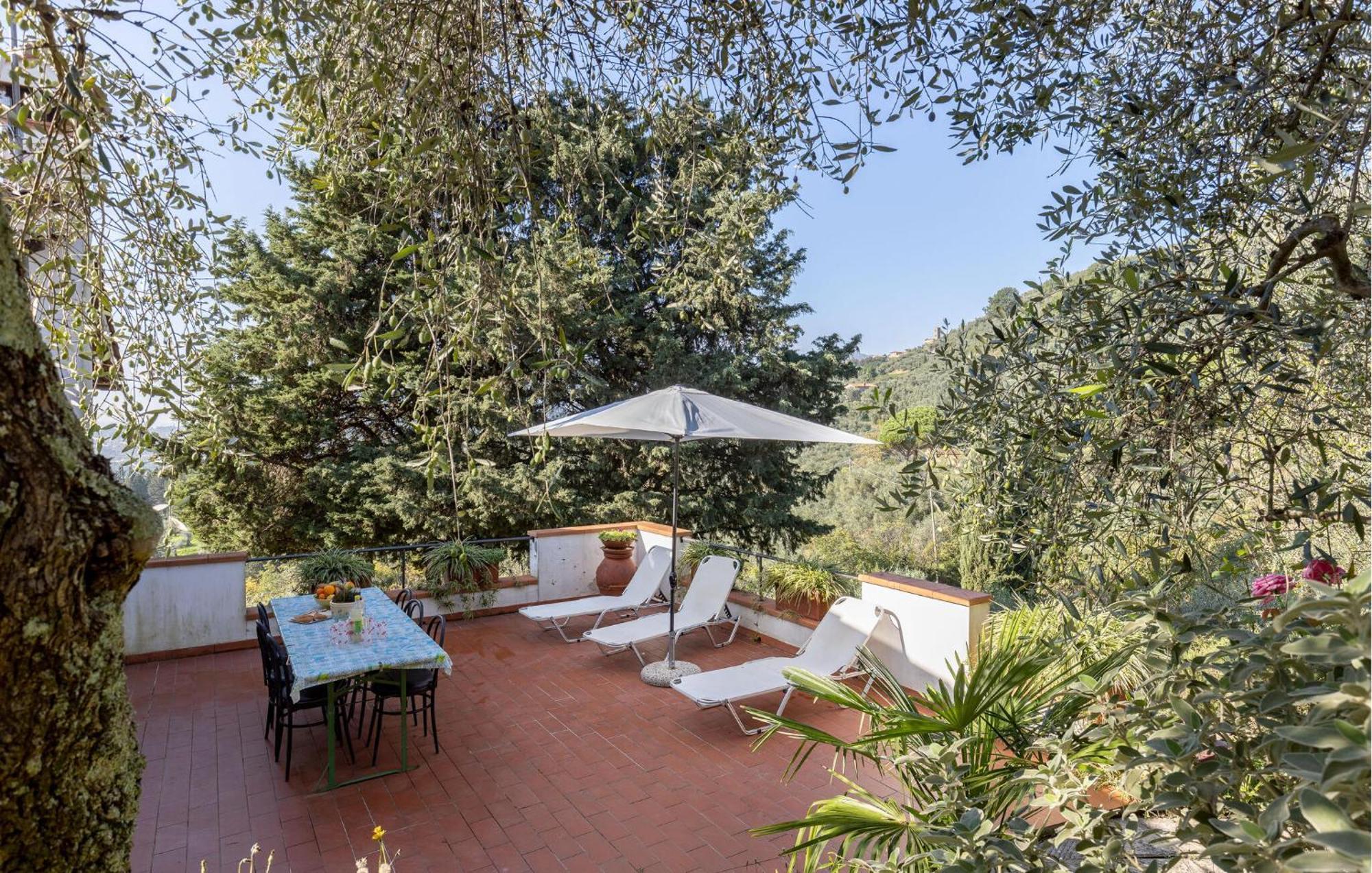 Beautiful Home In Uzzano Pt With Kitchen Екстер'єр фото